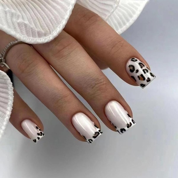 Curvlife 30pcs Press on Nails, Acrylic Fake Nail with Apricot