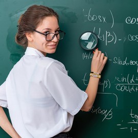 Emibele Teacher Bracelets 4 Pieces, Teacher Appreciation Bracelet Set, Bead Bracelet Stack for Teachers, Women, Girls, End of Year Teacher Gifts, Teacher's Day, Thanksgiving Day, Plastic