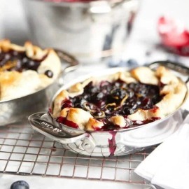 All-Clad Stainless Steel 7-Inch Oval-Shaped Baker Specialty Cookware Set NWT