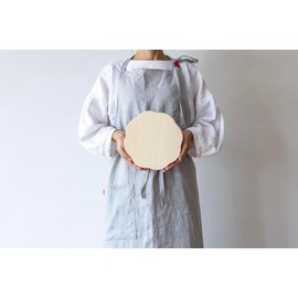 Woodpecker Wooden Cutting Board, Made in Japan, Natural Wood, Ginkgo Wood Cutting Board, Flower (S)