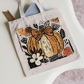 FDHSPAAM Boho Fall Pumpkin Tote Bag for Women, Floral Coquette Bow Pumpkin Canvas Tote Bag, Fall Themed Gifts, Autumn Harvest Thanksgiving Reusable Shopping Grocery Bags
