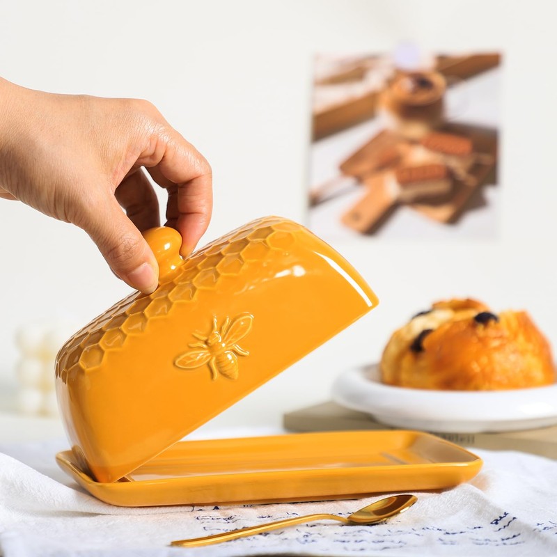 Bicuzat Ceramic Butter Dish with Lid Butter Keeper Butter Plate