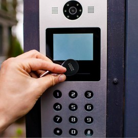 RFID Key Fobs Writable, HID 125KHZ 26 Bit Keyfobs Proximity Fob RFID Key Fob Id Card Token Tags Prox Key ISO-Prox 1346 1386 1326 H10301 Access Control Systems KeyTags (Black,100)