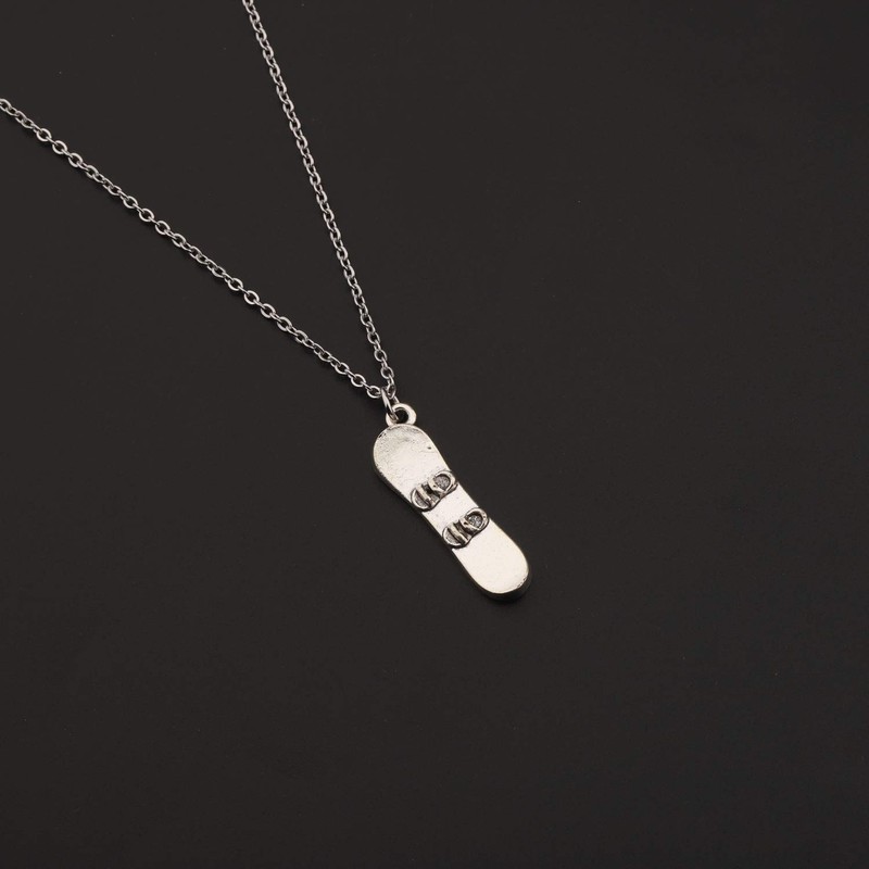 CHOORO Snowboarder - Collar con Colgante de Snowboard en 3D,