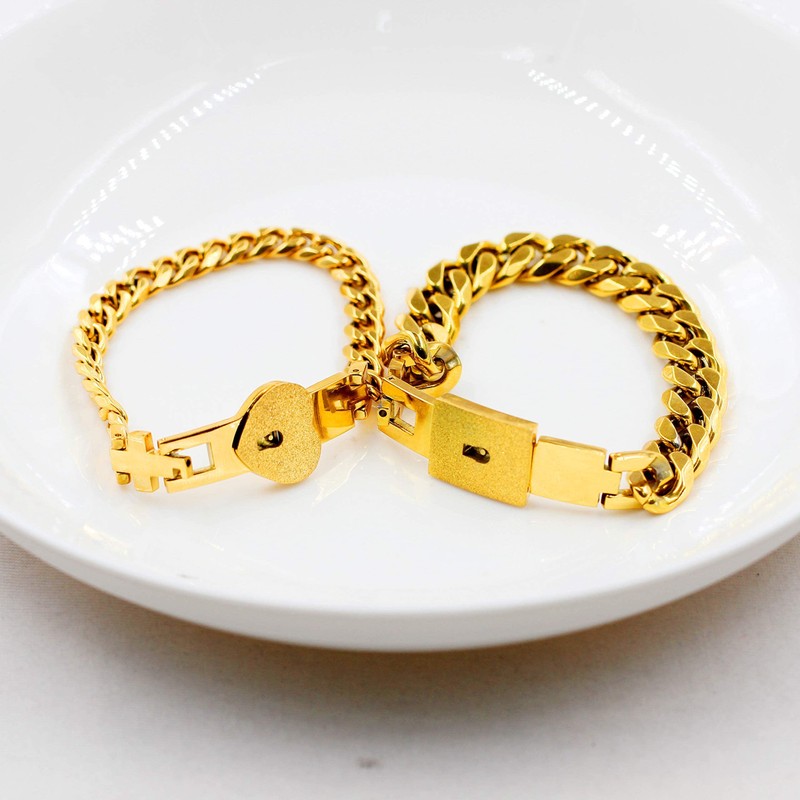 Tobestu Square and Heart Lock Bangle Bracelet with Key Matching