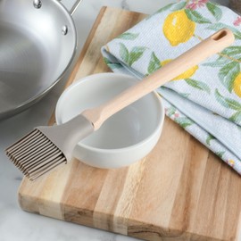 MARTHA STEWART Kitchen Gadgets, Bainford Silicone Brush