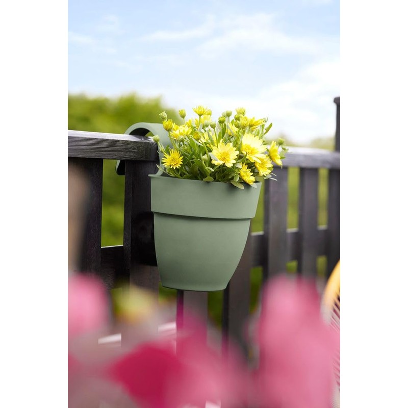 elho Vibia Campana Easy Hanger S 21 Planter for Balcony