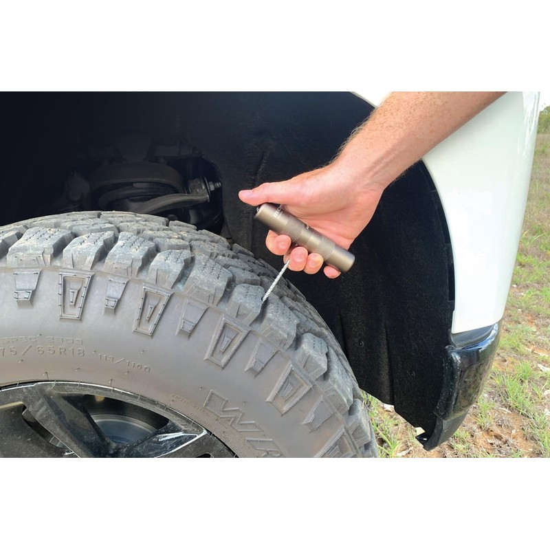 IM4x4 AirPlugger - Compact Tire Repair Kit