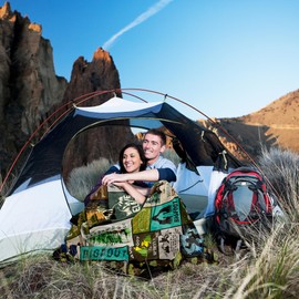 Vuinezo Bigfoot Gifts, Sasquatch Gifts, Big Foot Sasquatch Gifts, Sasquatch Gifts for Men/Women, Cool Bigfoot Lover Gift, Sasquatch Loves Gift, Hide & Sick Champion, Big Foot Gifts Blanket 60"X80"