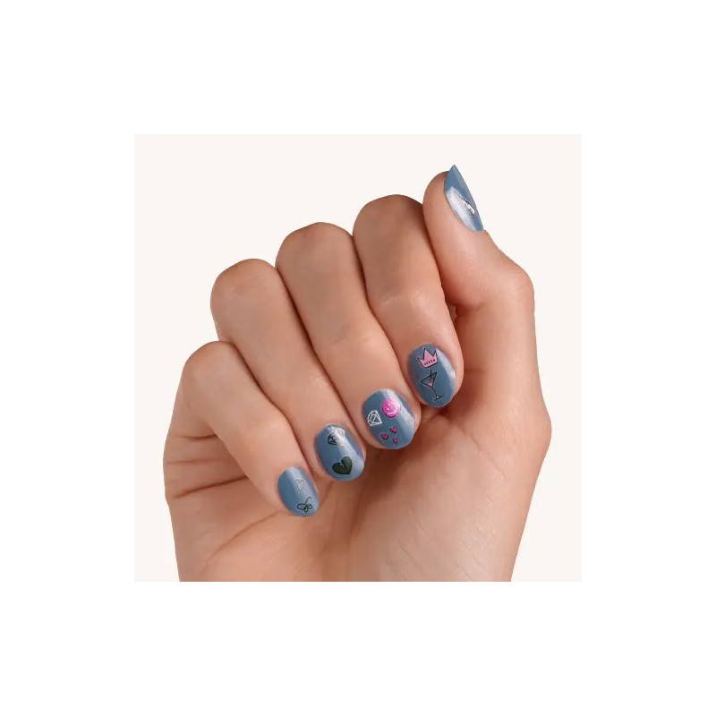 Essence Call Me Queen! Nail sticker