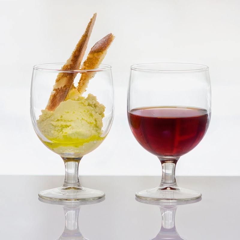 vicrila (ヴxikurira) Gaudi Building, Wine 8oz