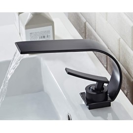 Becola Matte Black Modern Single Hole Bathroom Faucet, Low Arc Brass Ceramic Valve Vanity Sink Faucet, Single Handle 1 Hole / 3 Holes Hot and Cold Water Mixer Tap