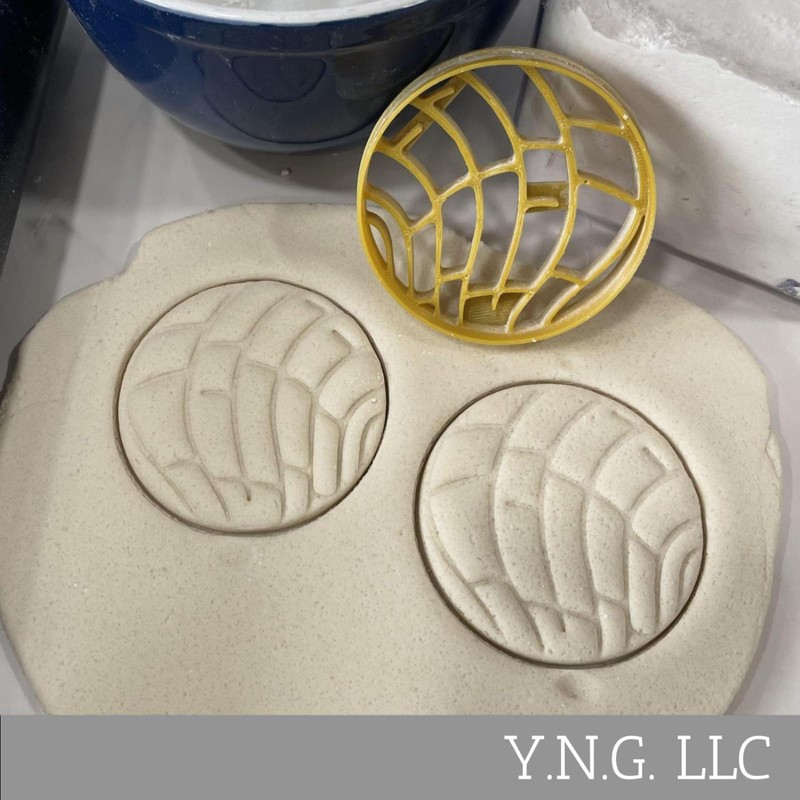 YNGLLC CLASSIC PAN DULCE CONCHA SHAPE COOKIE CUTTER MADE IN
