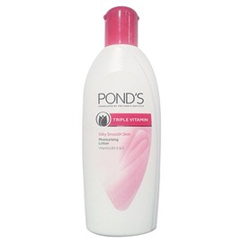 Pond's Triple Vitamin Moisturizing Lotion(300 Ml)