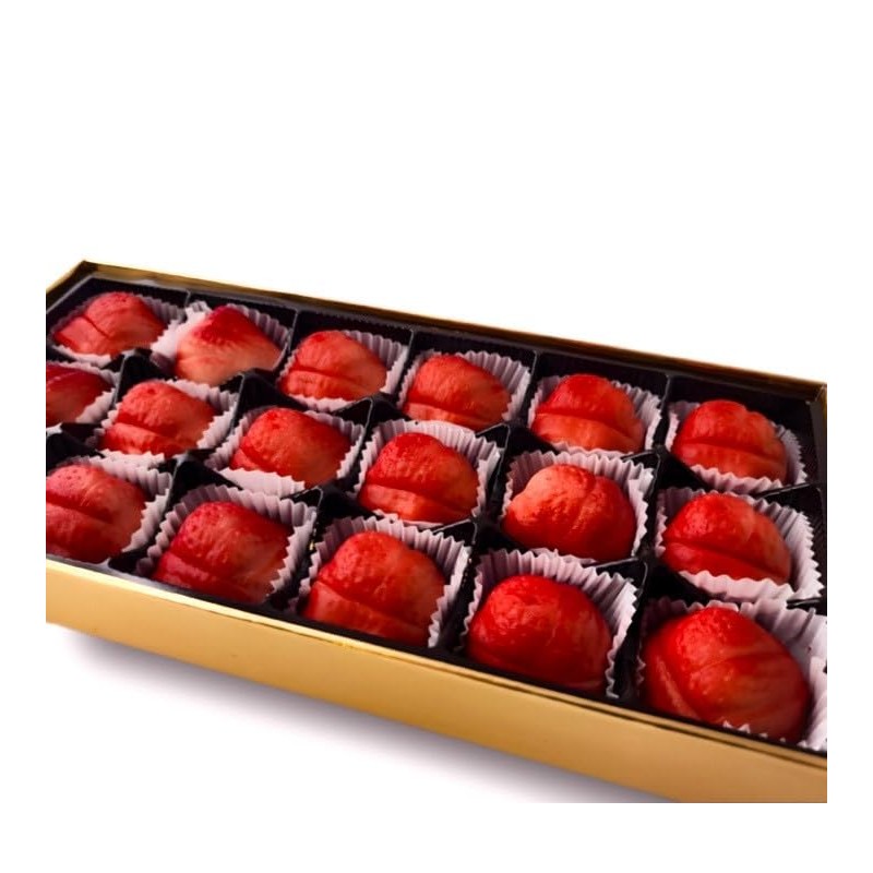 Bergen marzipan 18 piece Gift Box Strawberry Shape Marzipan