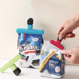 SilveWillo Bag Clips - Heavy Duty Chip Clip and Refrigerator Magnet Clips for Food Snack Kitchen Storage with Air Tight Seal Grip, Multicolor, Pack of 10