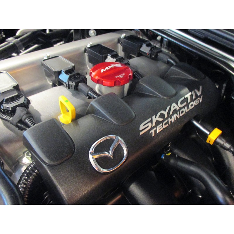 USマツダ 純正品 マツダ ロードスター ND型 RFにも適合 エンジンオイルキャップ ソウルレッドカラー