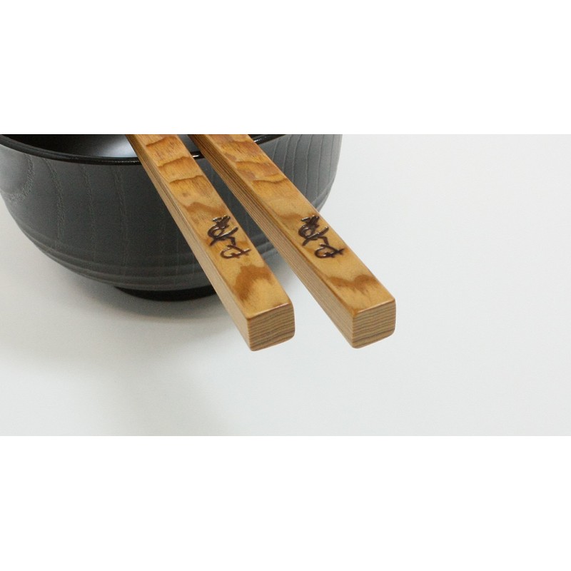 Yakusugi High-Quality Japanese Chopsticks for Couple Chopsticks with Chopsticks Rest