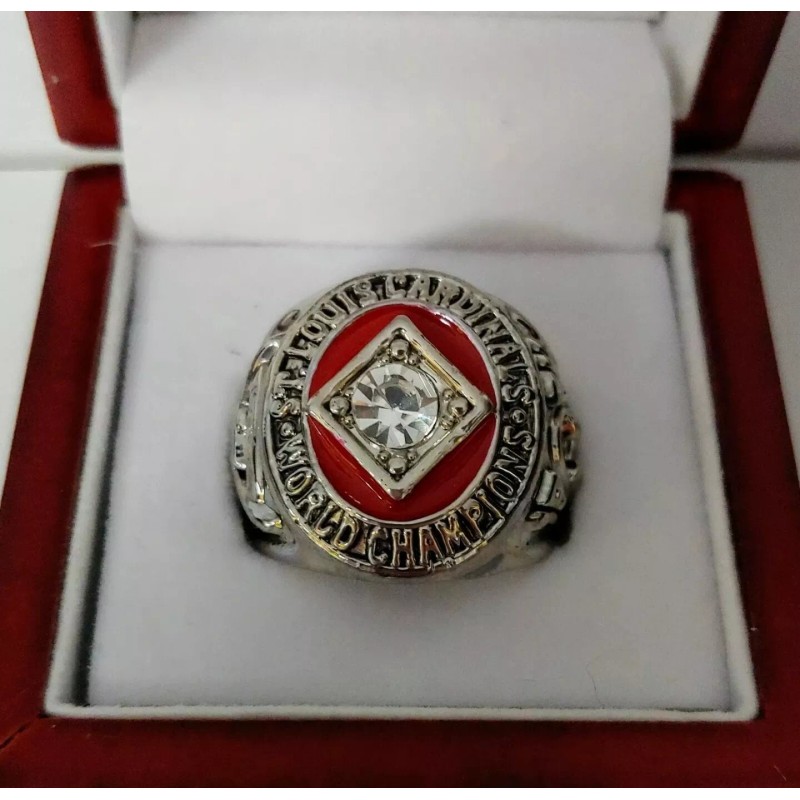 St Louis Cardinals - 1964 World Series Ring With Wooden