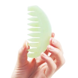 Natural Jade Massage Comb Handmade Anti-static Hair Beard Wide Tooth Comb for Scalp Massage Jade Gua Sha Scraping Massage Therapy Tool for Full Body Relaxation