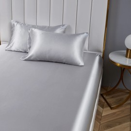 Damier Fitted Sheet 160 x 200 cm Grey Satin Silk Shiny Bed Sheet High-Quality Deluxe Plain Fitted Sheet Suitable for Mattresses up to 30 cm