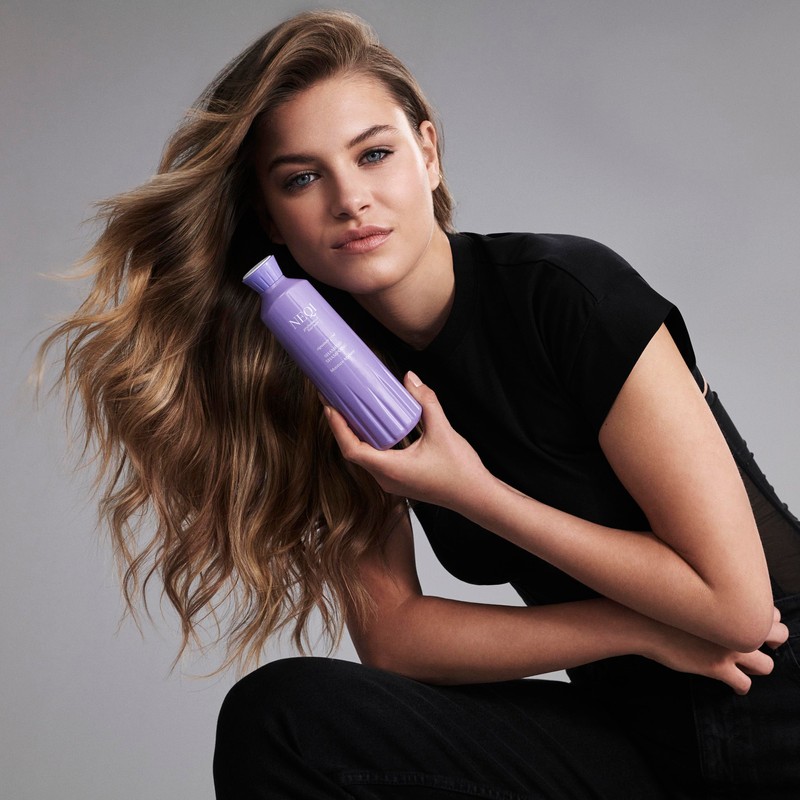 NEQI MOISTURE MYSTERY Shampoo 330 ml - Moisturising Hair Shampoo