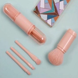 4 in 1 Makeup Brush (WCE4D3F) / 4 in 1 메이크업 브러쉬 (WCE4D3F)