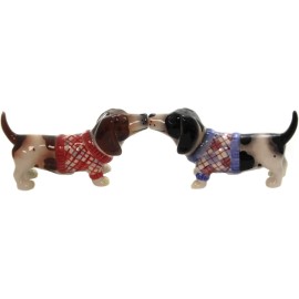 Pacific Giftware Kissing Basset Hounds in Sweater Nothing but a Hound Dog