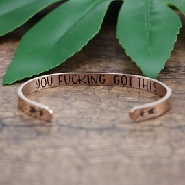 JoycuFF Brithday Gifts for Women Bracelets for Teen Girls Rose Gold Jewelry Women Inspirational Bracelet Friend Encouragement Gift for Her Sister Daugter Wife Mom Cousin Friend