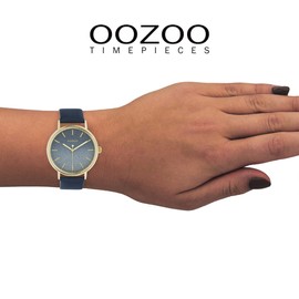 Oozoo Timepieces Women's Watch - Wrist Watch with 20 mm Leather Strap | High-Quality Watch for Women - Elegant Analogue Women's Watch in Round, Gold / Glitter Blue, Strap.