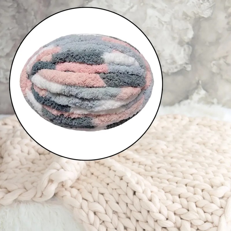 Hilados Gruesos Y Gruesos Que Rellenan Los Hilados Rosa Gris
