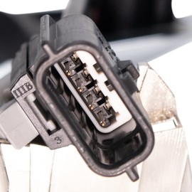 TRQ Front Right Exterior Door Handle Chrome Passenger Side Compatible with 2015-2019 Nissan Murano 2014-2017 Rogue