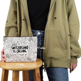VAMSII Switzerland Travel Gift Switzerland Is Calling I Must Go Makeup Bag Switzerland Country Cosmetic Bag Switzerland Trip Souvenir Gift (Switzerland Is Calling M)