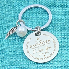 To My Daughter Keychain from Dad, Inspirational Gift Key chain For Her Women Girls Keyring Never Forget That I Love You Forever Birthday Christmas Thanksgiving Day Graduation Gift Wedding Jewelry