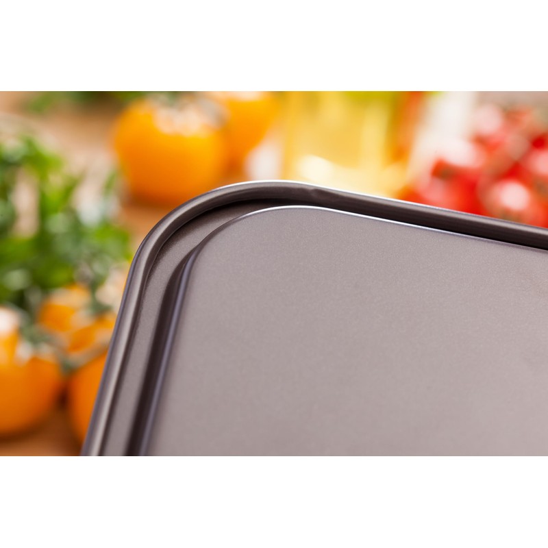 Judge Non-Stick Bun Tin with 12 Cups, Dishwasher Safe, 34cm