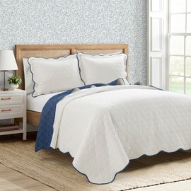 Lush Decor Coastal Chic Scallop Edge Reversible Cotton Quilt Navy/White 3 Piece Set Full/Queen - Soft Elegant Affordable Luxury Bedding Set