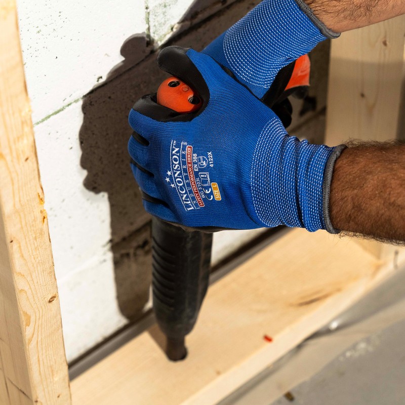 LINCONSON 12 Pack Extreme Grip Lightweight Nitrile Coated Construction &