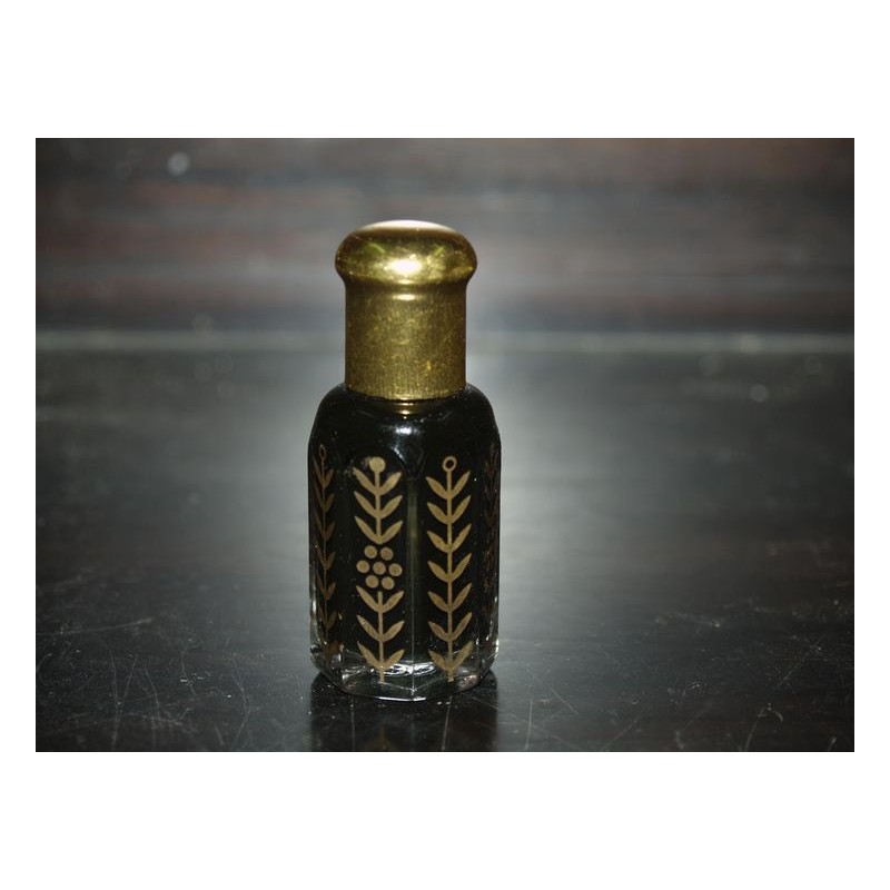Pure SAUDI SANDALWOOD VERY STRONG SMELL PURE ARABIAN PERFUME OIL