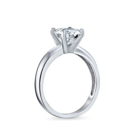 Bling Jewelry Sterling Silver Classic CZ Round Solitaire Engagement Ring