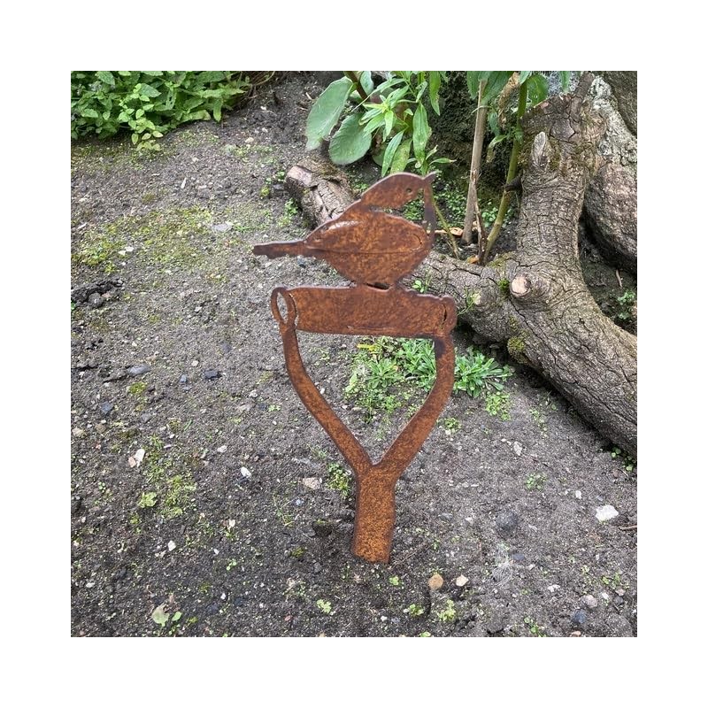 Rustic Warehouse Norfolk Limited Robin On A Spade Handle Garden