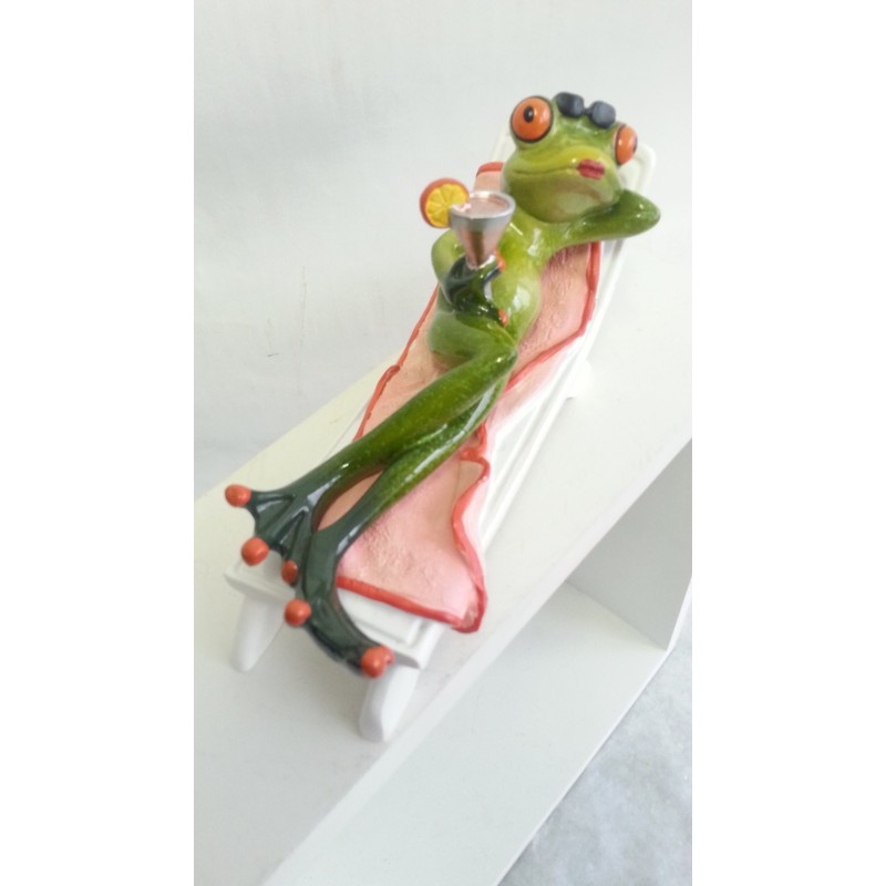 Frog Leisure from artificial stone, ca. 19 x 7 cm
