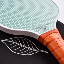 Flying H Pickleball Paddle | Carbon Fiber | Honeycomb Core | Timeless Design | USAPA Approved | Comfort Grip | Non-Slip Technology | Protective Neoprene Cover | Premium Paddle | Pickleball Racket