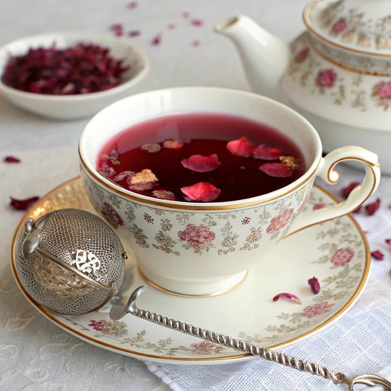 Taylors of Harrogate China Rose Petal, Black Tea, Loose Leaf,