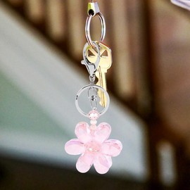 OUNONA Flower Keychain Cute Six-Petal Design Aesthetic Purse Charm Bag Charm Women S Keychain Pendant for Wallet and Backpack Accessories