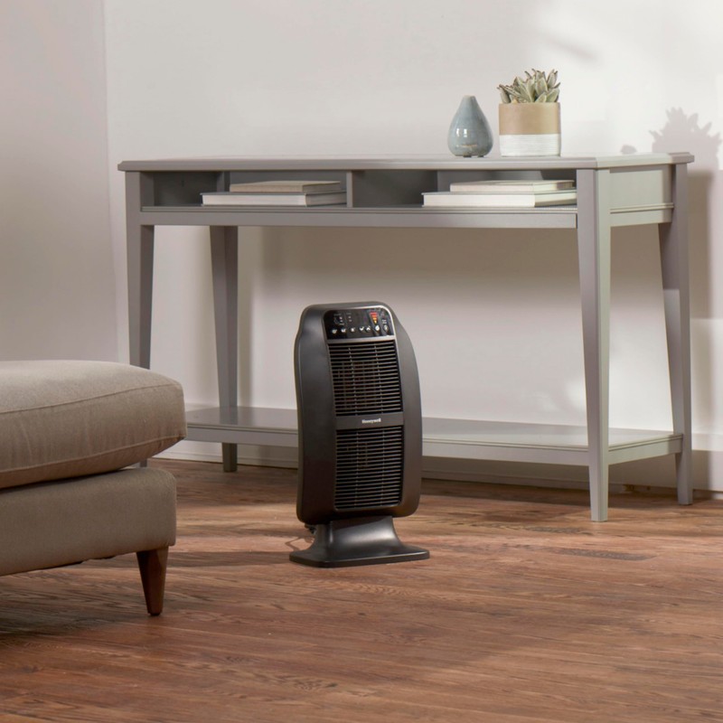Honeywell HeatGenius Ceramic Heater, Black – Easy to Use Space