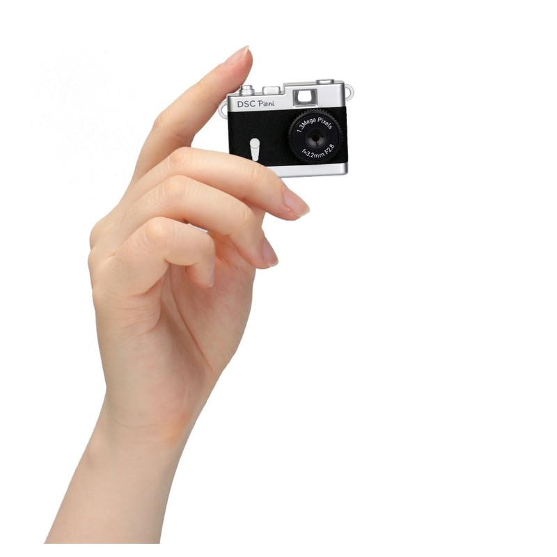 Kenko DSC-PIENI-BK DSC Pieni Digital Camera, 1.31 Megapixels, Video &