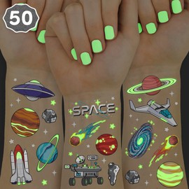 xo, Fetti Espacio + Planetas Brillan En La Oscuridad Tatuajes Temporales Para Niños - 50 Pzas | Suministros Alienígenas Para Fiestas De Cumpleaños, Favores De Astronauta + Decoraciones