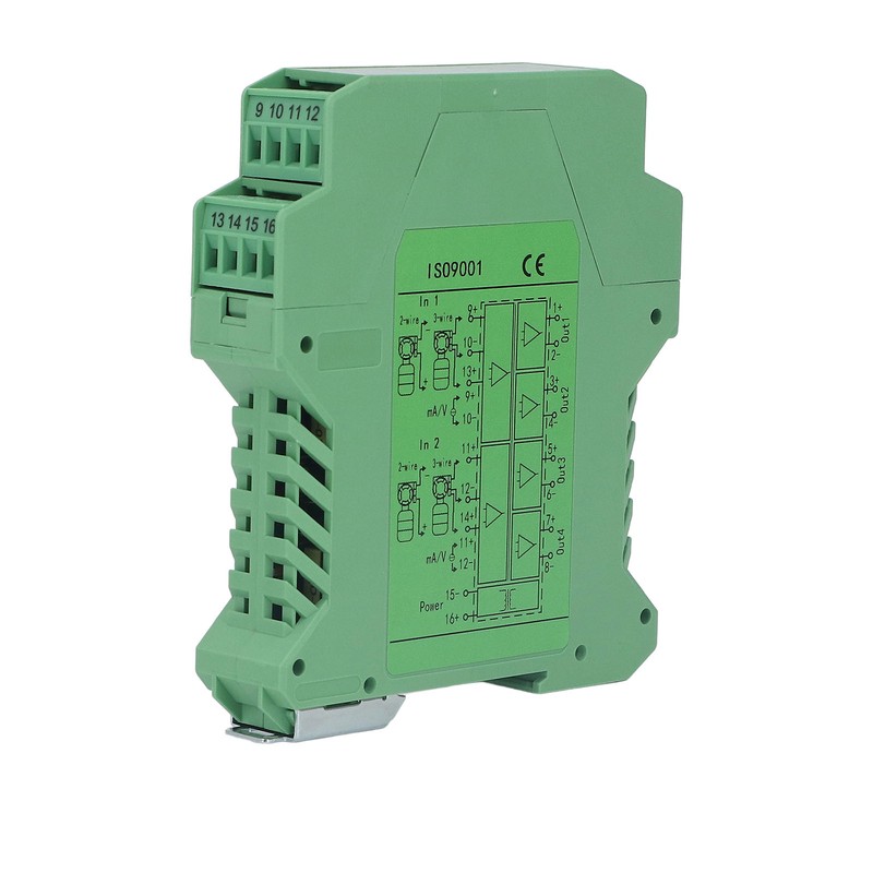 24V DC Signal Isolator 2 in 4 Out Direct Current