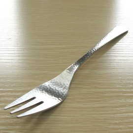Nagao Japanese and Western Eclectic Dinner Fork, 7.5 inches (19 cm), 18-8 Stainless Steel, Hammered, Made in Japan