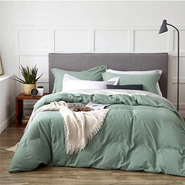 Bedsure Duvet Cover Queen Size Set with Zipper Closure, Ultra Soft 3 Pieces Washed Comforter Cover Sets (1 Duvet Cover + 2 Pillow Shams), Sage Green, 90x90 inches